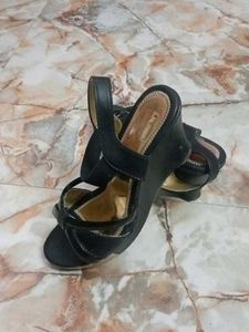 Elegant Black Heels with Bows