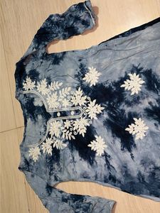 Embroidered Tie-Dye Kurta 30. 32