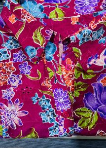 Floral print shirt for women