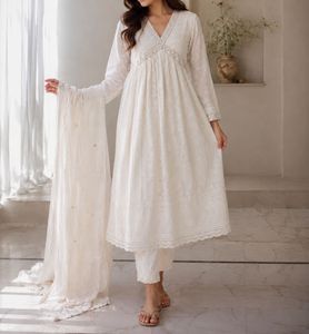 Elegant White Chikankari  set
