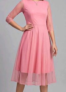 Elegant Pink Mesh Midi Dress