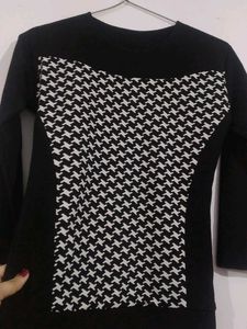 Houndstooth Pattern Top