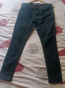 LEVI's Dark Wash SKINNY Jeans,Size-30