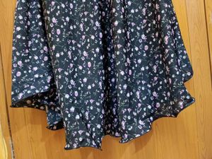 Xl Gown With Belt For Girls