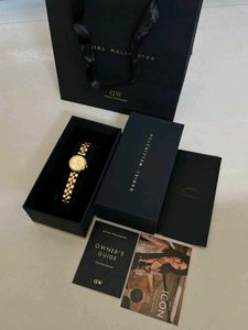 Daniel Wellington Rose Gold Watch