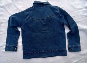 Stylish Denim Jacket with Patches