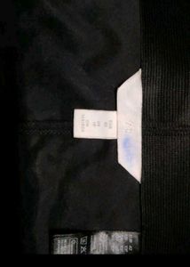 (H&amp;M) Chic Faux Leather Leggings