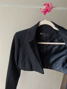Black Cropped Blazer