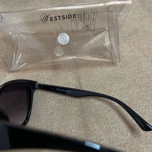 WESTSIDE Black  Sunglasses