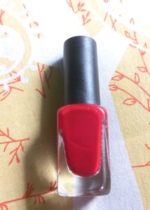 INSIGHT Red Nail Polish💅