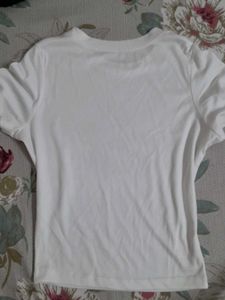 fitted y2k tee