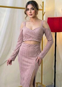 Elegant Cutout Midi Dress