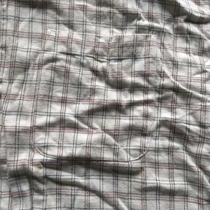 Classic Plaid Long Sleeve Button-Up Shirt