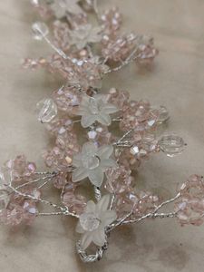 Elegant Pink Tiara Hair Clip 🩷 🤍