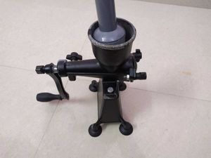 Manual Hand  Juicer