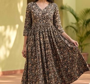 Beautiful Floral Print Cotton Kurta