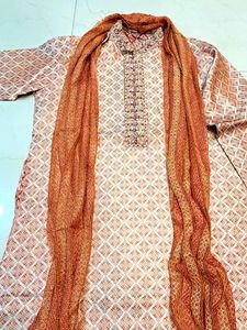 Men Silk Sherwani Style Zari Kurta Set