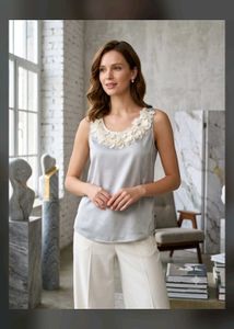 Elegant Floral Embellished Sleeveless Top