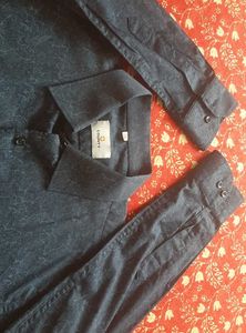 NEW WITHOUT TAG -Men's Stylish Textured Shirt