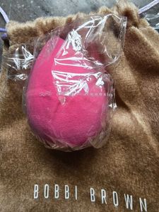 Bobbi Brown Blender Pouch - New with  beauty  blen