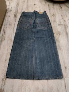 Ma5889 Levy bootcut jeans waist 30 inches