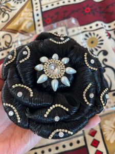 Elegant Black Hair Bun Maker