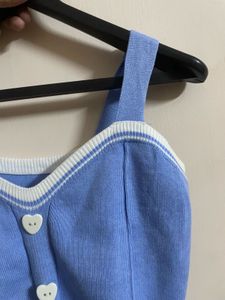 Cute Blue Knit Crop Top