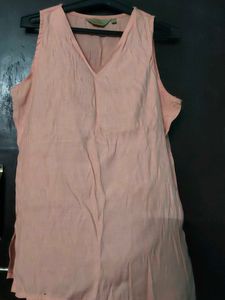 Soft Peach Sleeveless V-Neck Top