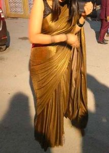 Elegant Gold Metallic Saree