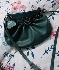 Stylish Green Shoulder Bag