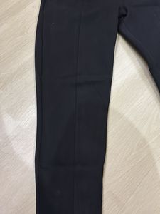 Chic Black Zipper Pants