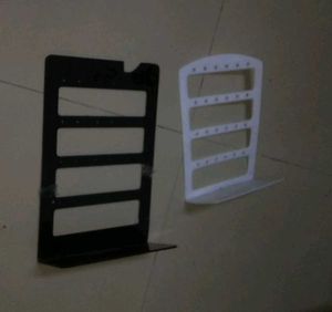 Earring Display Stands (Black & White)