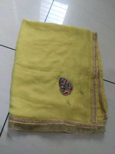 Yellow kurti kanchli odni rajputi