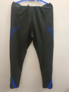 Adidas  trackpant 💢