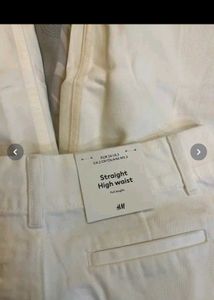 Chic White Wide-Leg Trousers