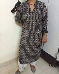 Stylish Printed Kurta