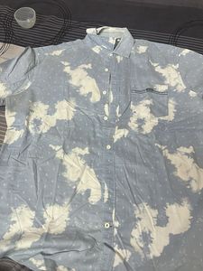 Men's shirt