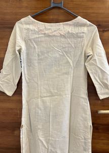 Limited Time Deal | Aurelia Pretty Kurta with cami