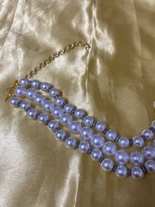 Elegant Layered Pearl Necklace