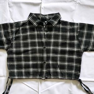 Classic Cropped Shirt✨️