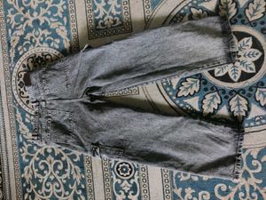 Trendy Black Wash Cargo Jeans