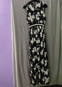 Madame Floral Soft Maxi Black Elegant Dress