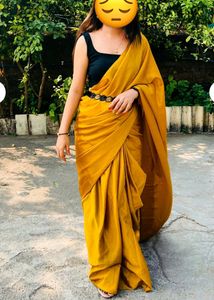 Beautiful Saree With Readymade Blouse