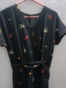 Floral V-Neck Dress