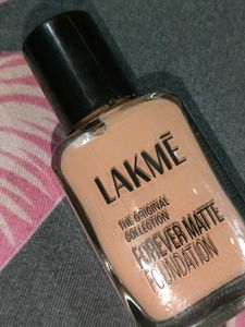 Lakme Forever Matte Foundation