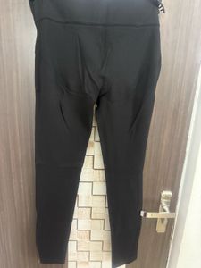 Zara Black jeggings