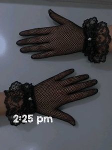 Elegant Black Lace Fishnet Gloves