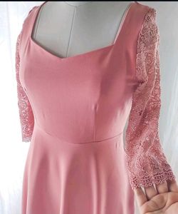 Elegant Pink Midi Dress