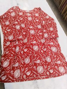 Red Floral Y2k short kurti
