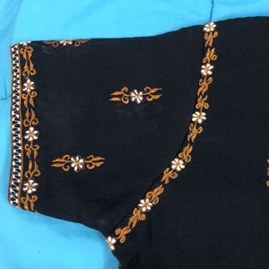 Elegant Black Embroidered Kurta ✨✨